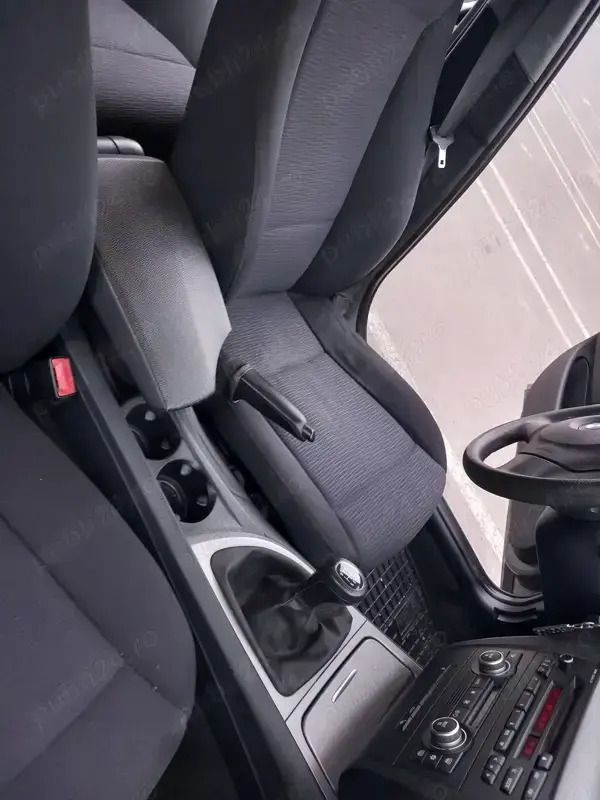 Utilizat 2009 BMW 118 Hatchback | 4.200 EUR (Puțin scump) - Imagine 1/4