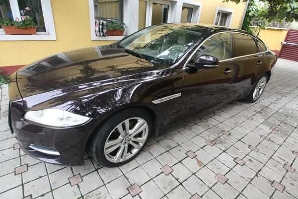 Second-hand Jaguar XJL 275 CP (202 kW) 2010 Visiniu Berlinǎ