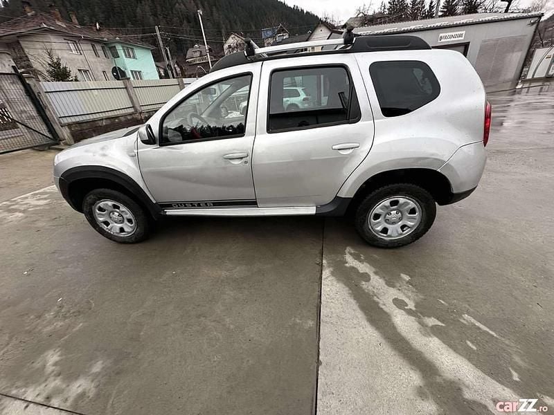 Second-hand Dacia Duster 110 CP (80 kW) 2011 Gri SUV