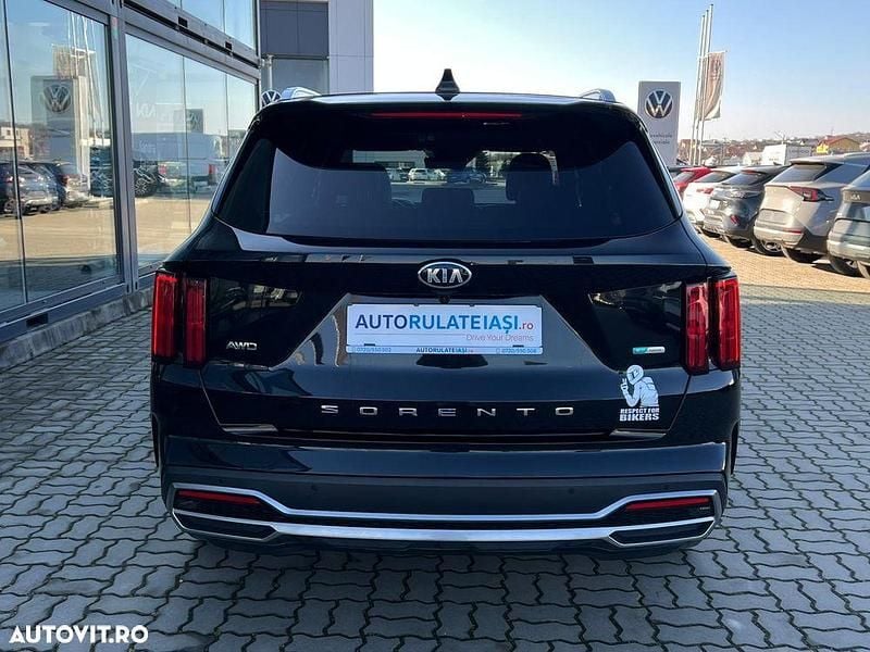 Second-hand Kia Sorento Premium 230 CP (169 kW) 2021 Culoarenegru SUV