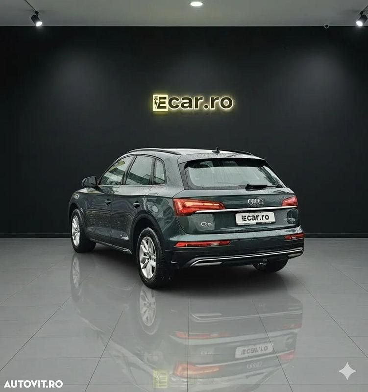 Second-hand Audi Q5 Design 299 CP (219 kW) 2021 Culoareverde SUV