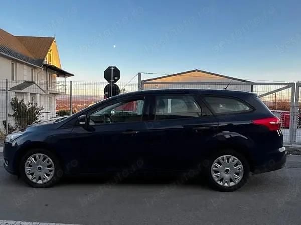 Utilizat 2015 Ford Focus Break | 4.700 EUR (Preț OK) - Imagine 1/4