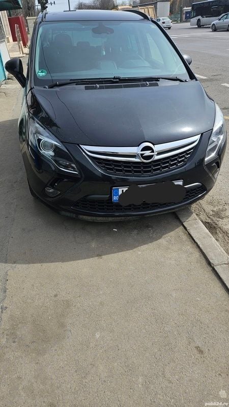 Utilizat 2016 Opel Zafira Monovolum | 8.000 EUR (Preț OK) - Imagine 1/4