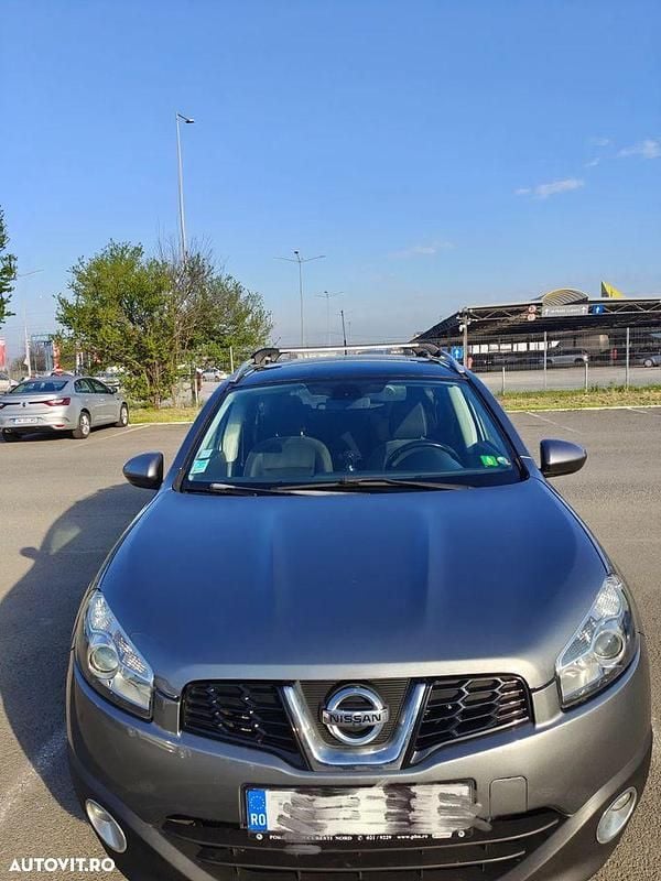 Culoaregri Second-hand 2011 Nissan Qashqai +2 SUV | 6.500 EUR (Preț OK) - Imagine 1/4