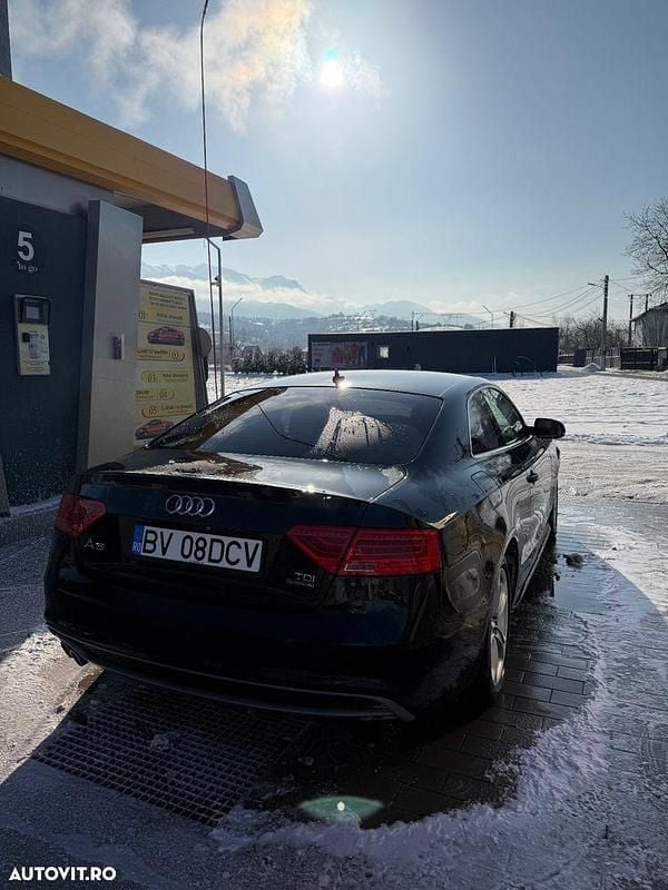 Second-hand Audi A5 190 CP (139 kW) 2016 Culoarenegru Coupe