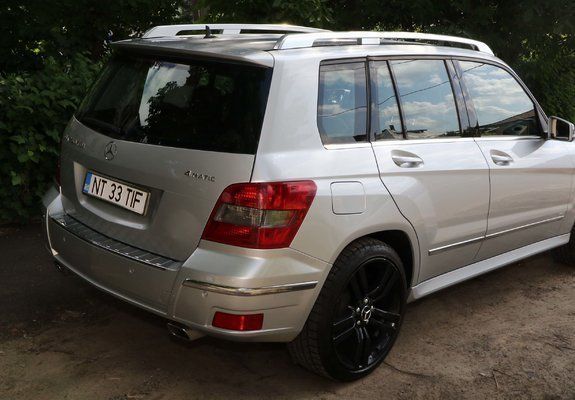 Second-hand Mercedes GLK250 204 CP (150 kW) 2011 Argintiu SUV
