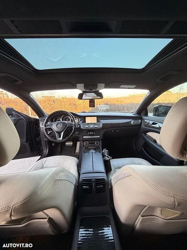 Second-hand Mercedes CLS350 252 CP (185 kW) 2011 Culoarenegru Berlinǎ