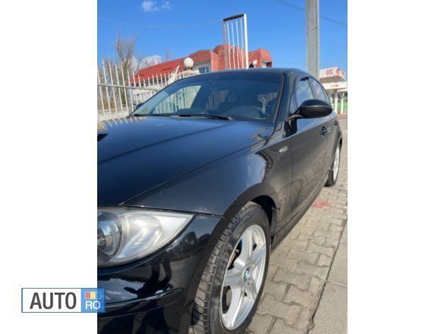 Negru Utilizat 2009 BMW 118 Hatchback | 5.390 EUR (Preț OK) - Imagine 1/4