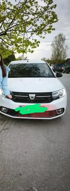 Alb Utilizat 2019 Dacia Logan Berlinǎ | 8.700 EUR (Preț OK) - Imagine 1/4