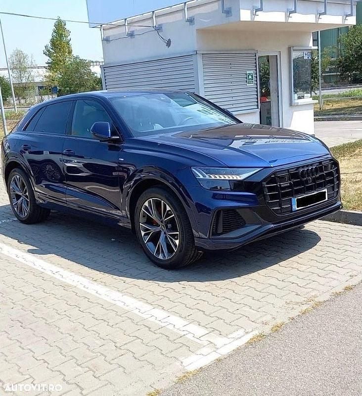 Culoarealbastru Utilizat 2022 Audi Q8 SUV | 35.000 EUR - Imagine 1/4