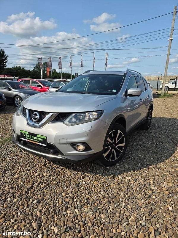 Culoareargint Utilizat 2014 Nissan X-Trail 360º SUV | 10.600 EUR (Preț OK) - Imagine 1/4