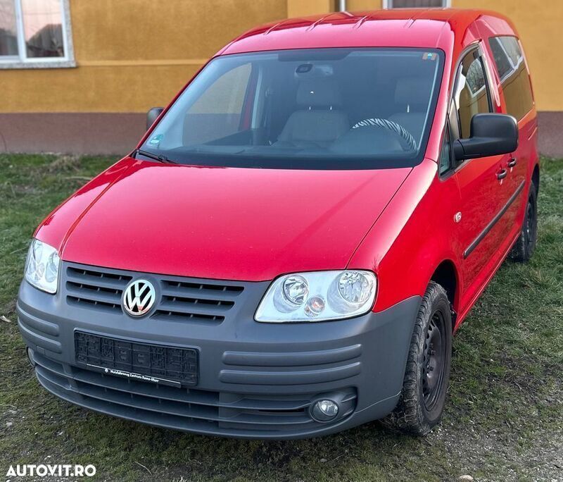 Rosu Utilizat 2008 VW Caddy Style Monovolum | 4.750 EUR (Preț OK) - Imagine 1/4