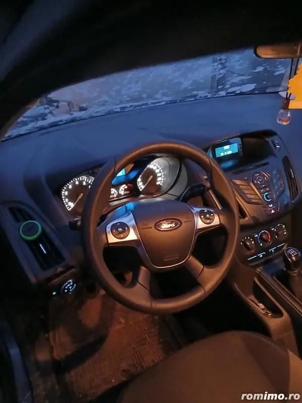 Utilizat 2014 Ford Focus Break | 3.500 EUR (Super Preț) - Imagine 1/4