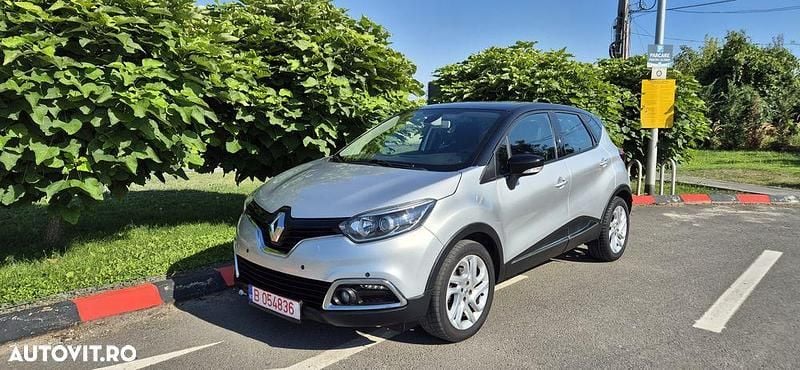 Culoareargint Utilizat 2014 Renault Captur Dynamique SUV | 7.350 EUR (Preț OK) - Imagine 1/4
