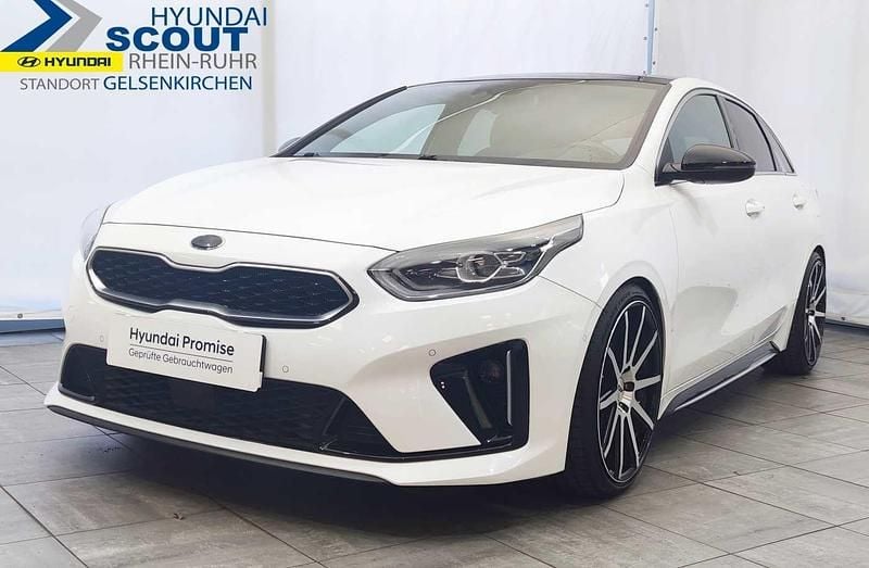 Utilizat 2020 Kia ProCeed GT-Line Hatchback | 22.996 EUR - Imagine 1/1