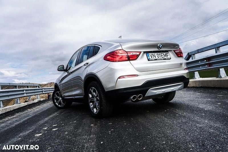 Culoareargint Utilizat 2016 BMW X4 Comfort Edition SUV | 98.500 EUR - Imagine 1/4