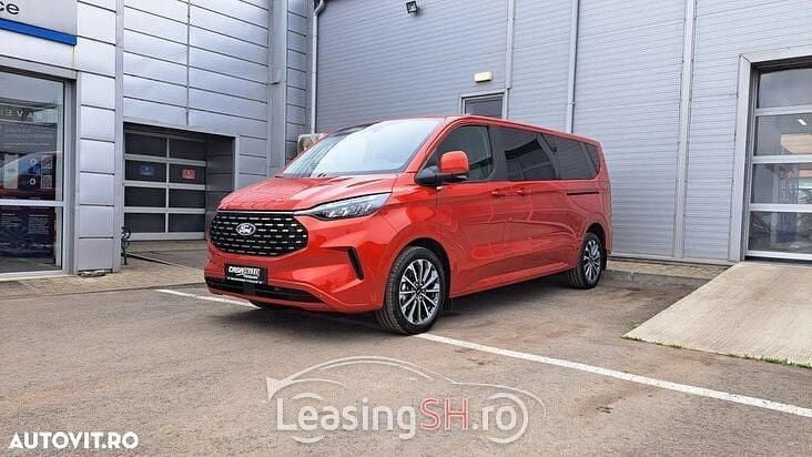 Alte culori Nouă 2025 Ford Tourneo Custom Titanium X Monovolum | 59.950 EUR (Preț OK) - Imagine 1/4