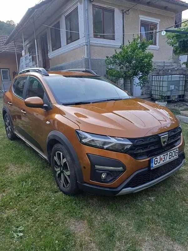 Utilizat 2021 Dacia Sandero Stepway Hatchback | 10.800 EUR (Preț OK) - Imagine 1/4