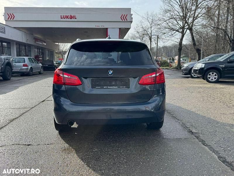 Second-hand BMW 218 136 CP (100 kW) 2015 Culoaregri Berlinǎ