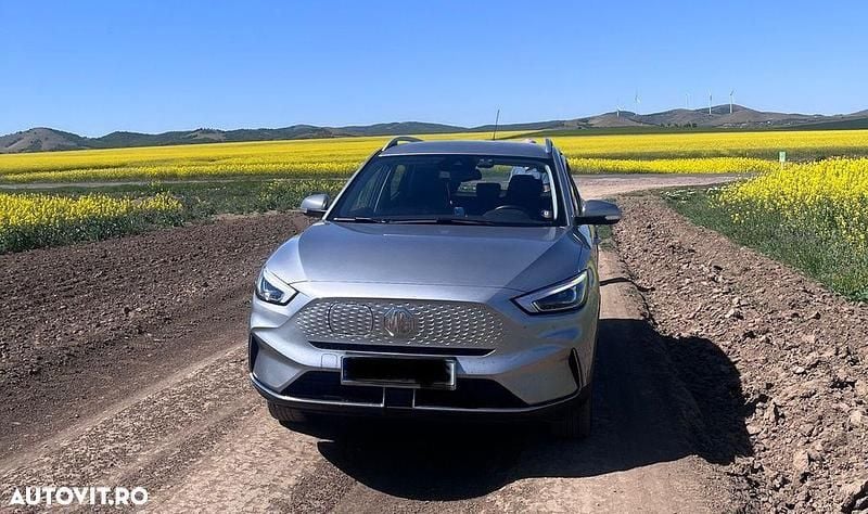 Culoareargint Second-hand 2024 MG ZS SUV | 16.990 EUR (Preț bun) - Imagine 1/4