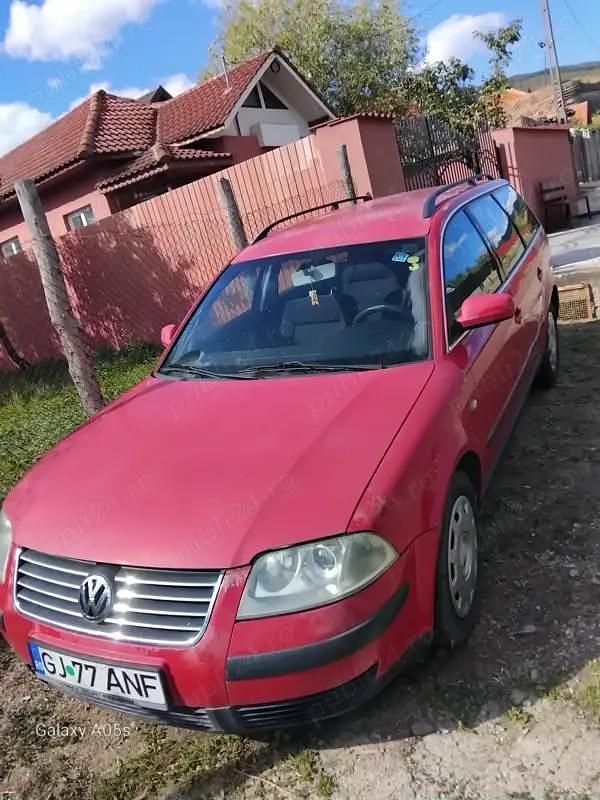 Utilizat 2002 VW Passat Berlinǎ | 1.000 EUR (Preț bun) - Imagine 1/4