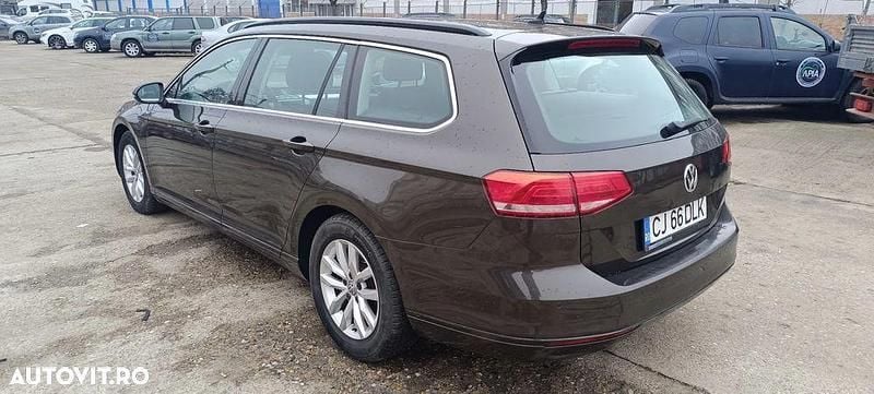 Second-hand VW Passat Comfortline 150 CP (110 kW) 2016 Culoaremaro Break