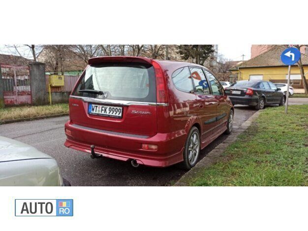Visiniu Utilizat 2001 Honda Stream Monovolum | 6.400 EUR - Imagine 1/4