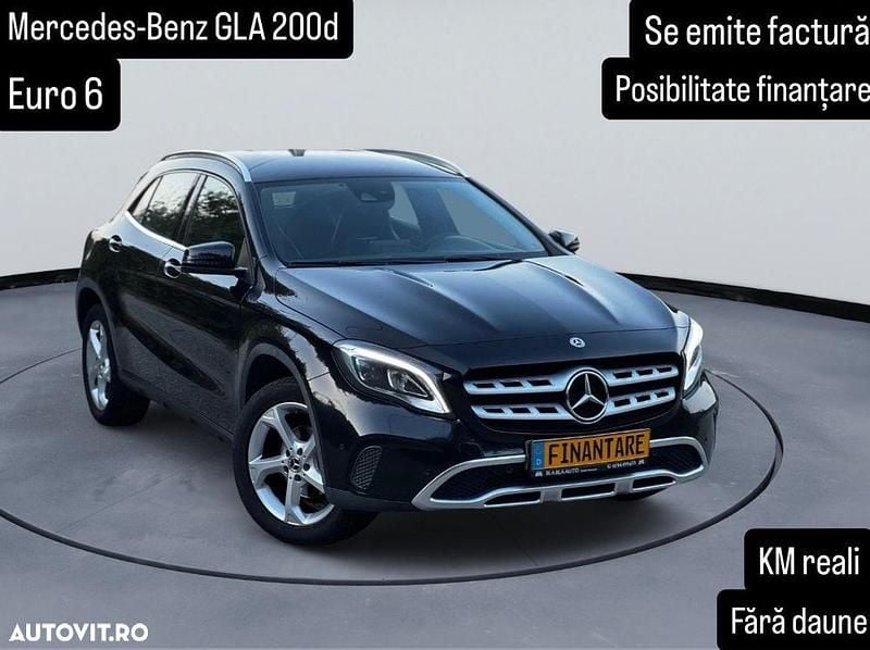 Culoarenegru Utilizat 2019 Mercedes GLA200 Style SUV | 17.500 EUR (Preț bun) - Imagine 1/4