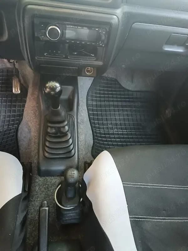 Second-hand Suzuki Jimny 85 CP (62 kW) 2005 SUV