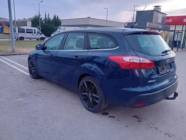 Second-hand Ford Focus Titanium 125 CP (91 kW) 2013 Albastru Break