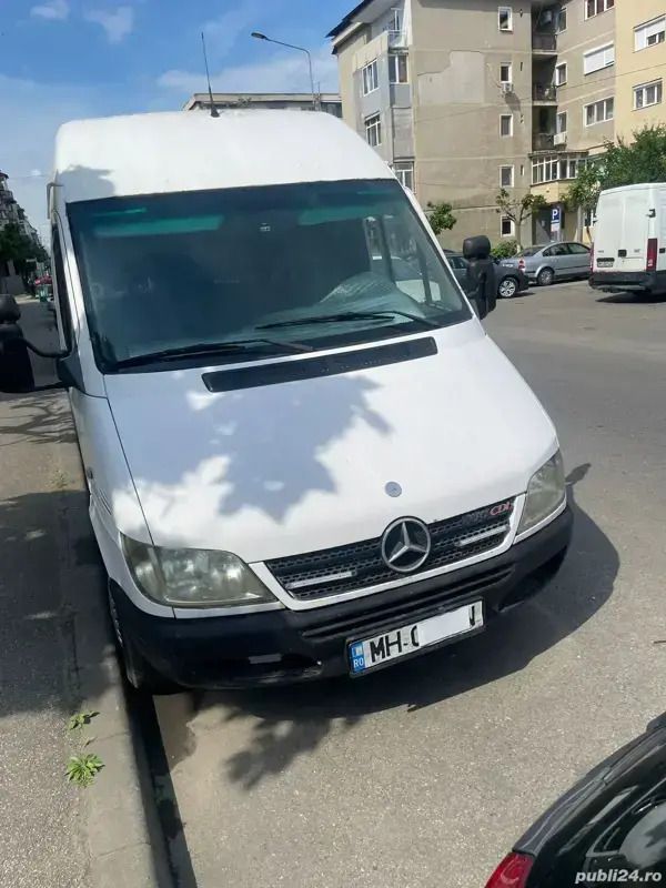 Utilizat 2006 Mercedes Sprinter Van | 4.500 EUR - Imagine 1/4