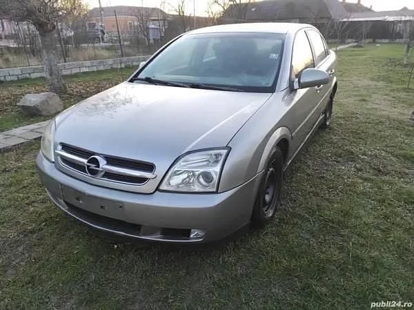 Utilizat 2005 Opel Vectra Berlinǎ | 350 EUR (Super Preț) - Imagine 1/4