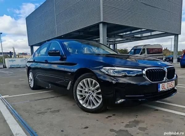 Negru Utilizat 2022 BMW 520 Berlinǎ | 35.000 EUR (Preț OK) - Imagine 1/4
