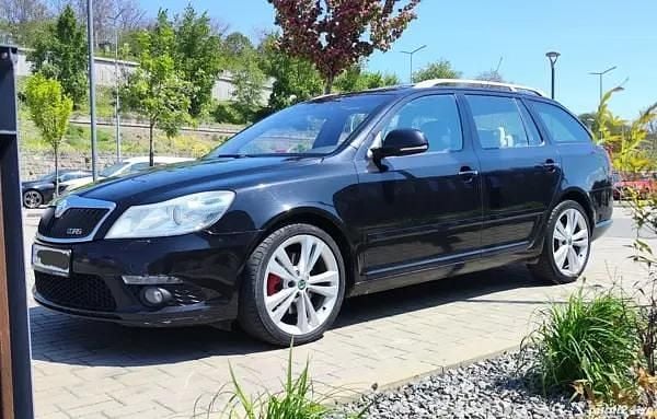 Utilizat 2010 Skoda Octavia vRS Break | 4.990 EUR (Preț OK) - Imagine 1/4
