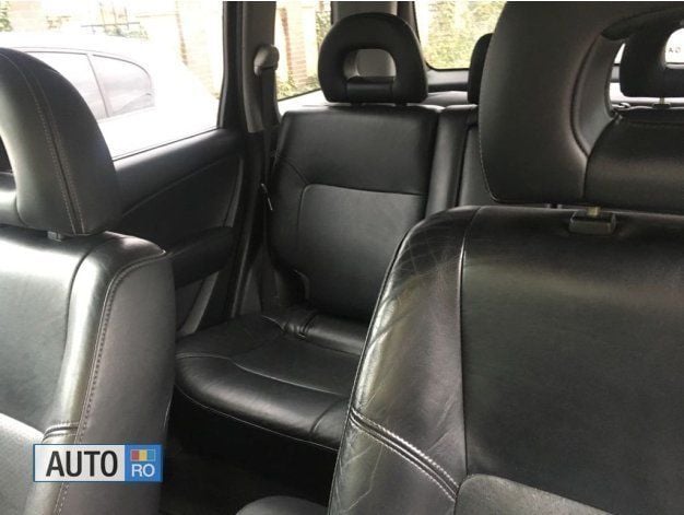 Second-hand Mitsubishi Outlander 165 CP (121 kW) 2005 Negru SUV