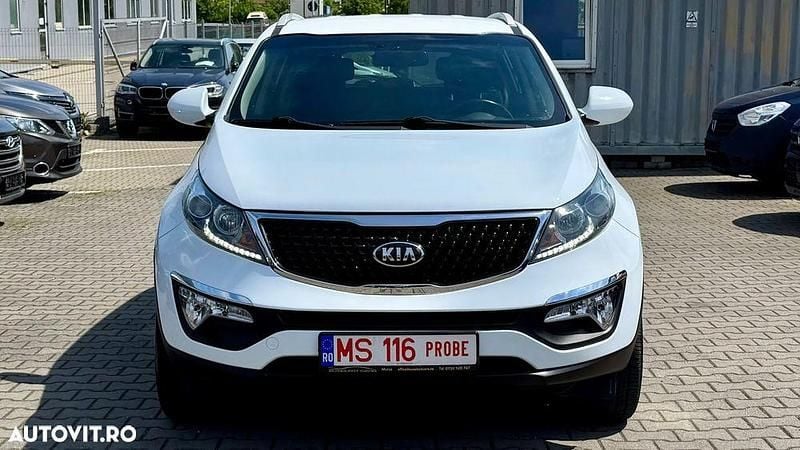 Second-hand Kia Sportage 115 CP (84 kW) 2015 Culoarealb SUV