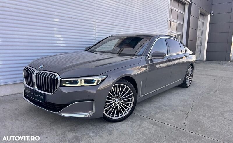 Gri Utilizat 2019 BMW 750L Berlinǎ | 49.900 EUR - Imagine 1/4