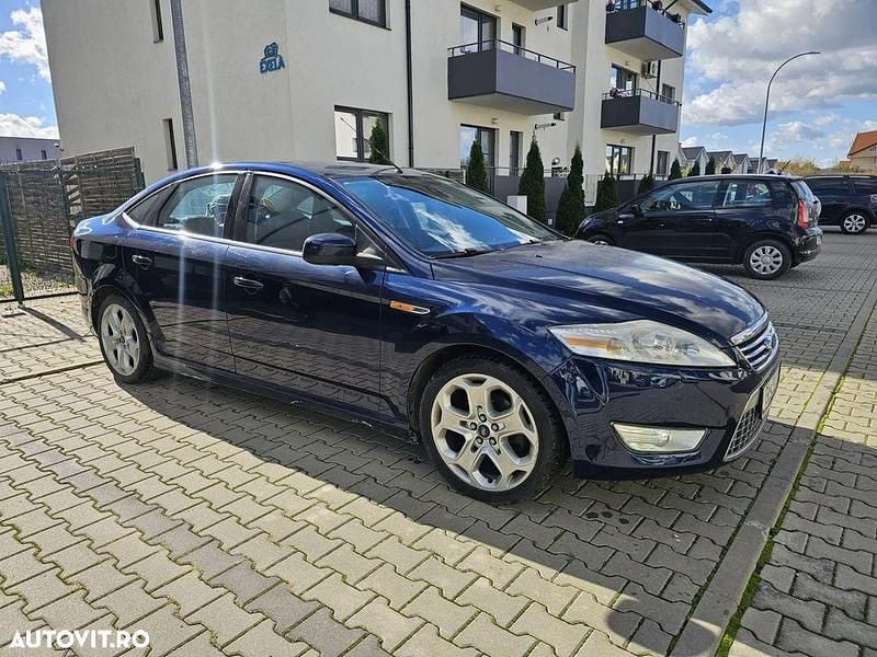 Culoarealbastru Utilizat 2010 Ford Mondeo Titanium Berlinǎ | 5.000 EUR (Preț OK) - Imagine 1/4