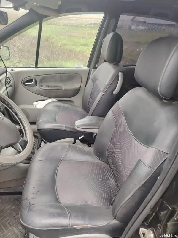 Utilizat 2002 Renault R4 | 3.000 EUR - Imagine 1/4