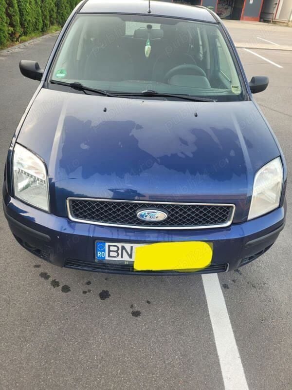 Albastru Utilizat 2007 Ford Fusion Hatchback | 1.650 EUR (Preț OK) - Imagine 1/4