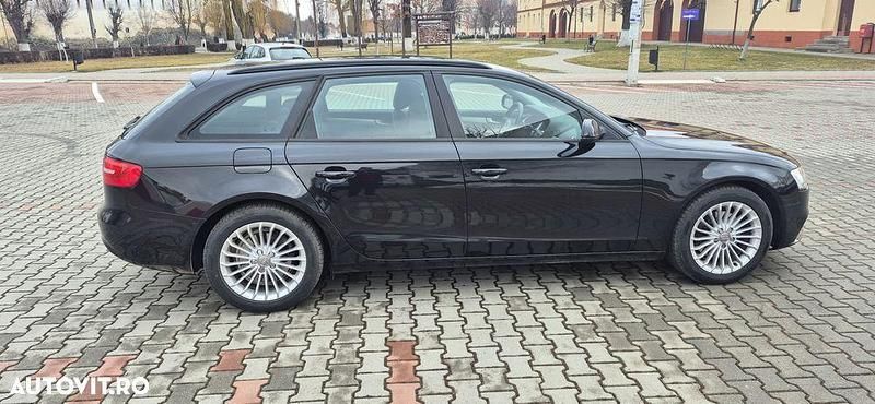 Second-hand Audi A4 Attraction 150 CP (110 kW) 2012 Culoarenegru Break