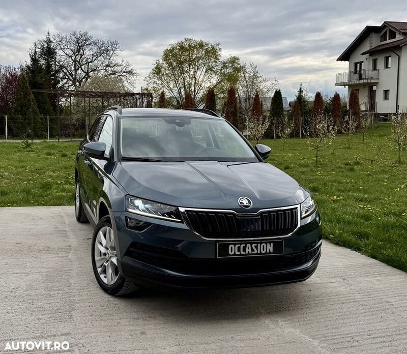 Gri Utilizat 2020 Skoda Karoq SUV | 16.590 EUR (Preț OK) - Imagine 1/4