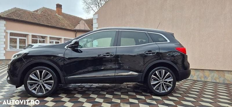 Second-hand Renault Kadjar Bose Edition 130 CP (95 kW) 2017 Culoarenegru SUV
