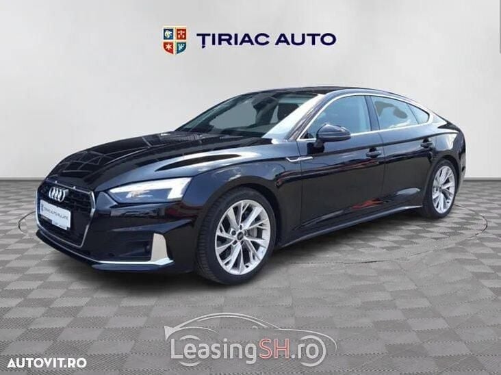 Negru Utilizat 2022 Audi A5 Sportback Berlinǎ | 37.000 EUR (Scump) - Imagine 1/4