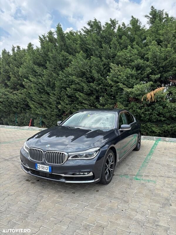 Gri Utilizat 2017 BMW 730 Berlinǎ | 22.000 EUR - Imagine 1/4