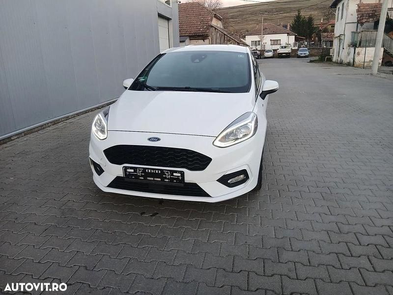 Second-hand Ford Fiesta ST-Line 101 CP (74 kW) 2017 Culoarealb Coupe