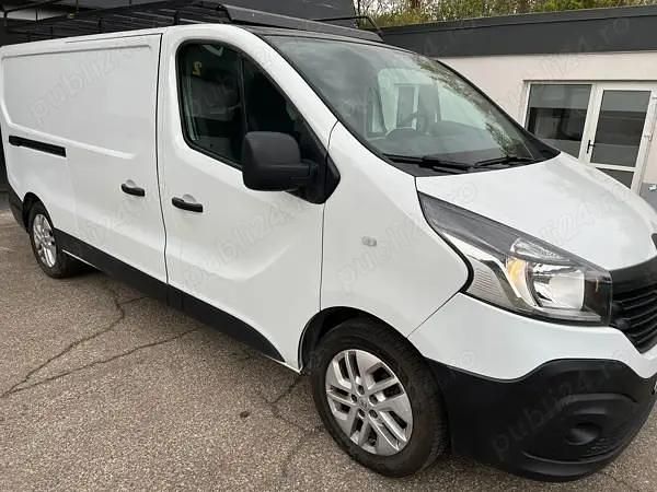 Second-hand 2019 Renault Trafic Monovolum | 13.500 EUR - Imagine 1/4