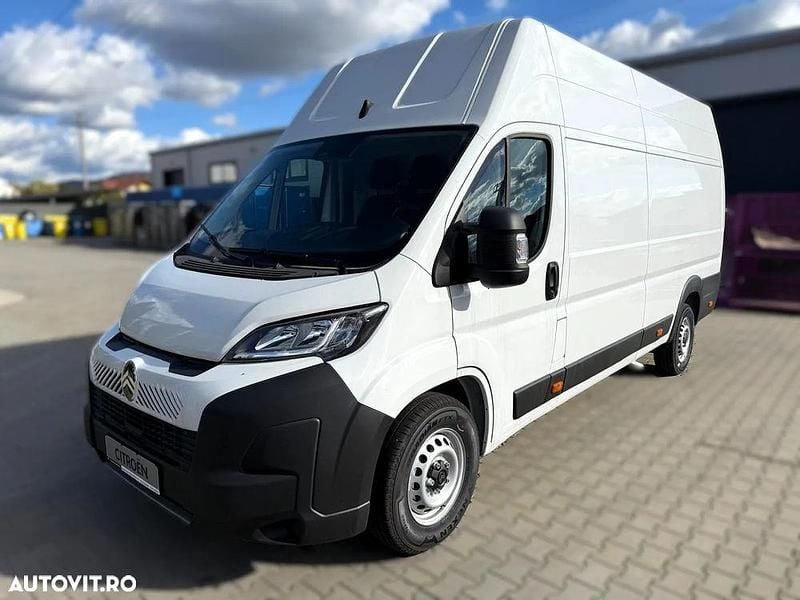 Culoarealb Nouă 2025 Citroën Jumper Monovolum | 30.855 EUR - Imagine 1/4