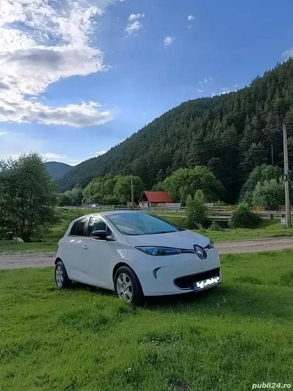Utilizat 2015 Renault Zoe Hatchback | 7.800 EUR - Imagine 1/4