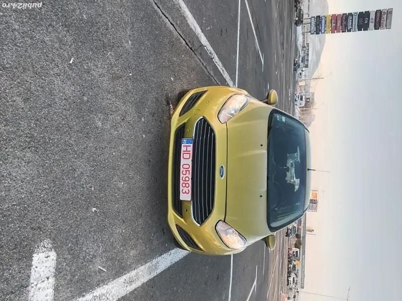 Utilizat 2013 Ford Fiesta | 3.300 EUR (Super Preț) - Imagine 1/4